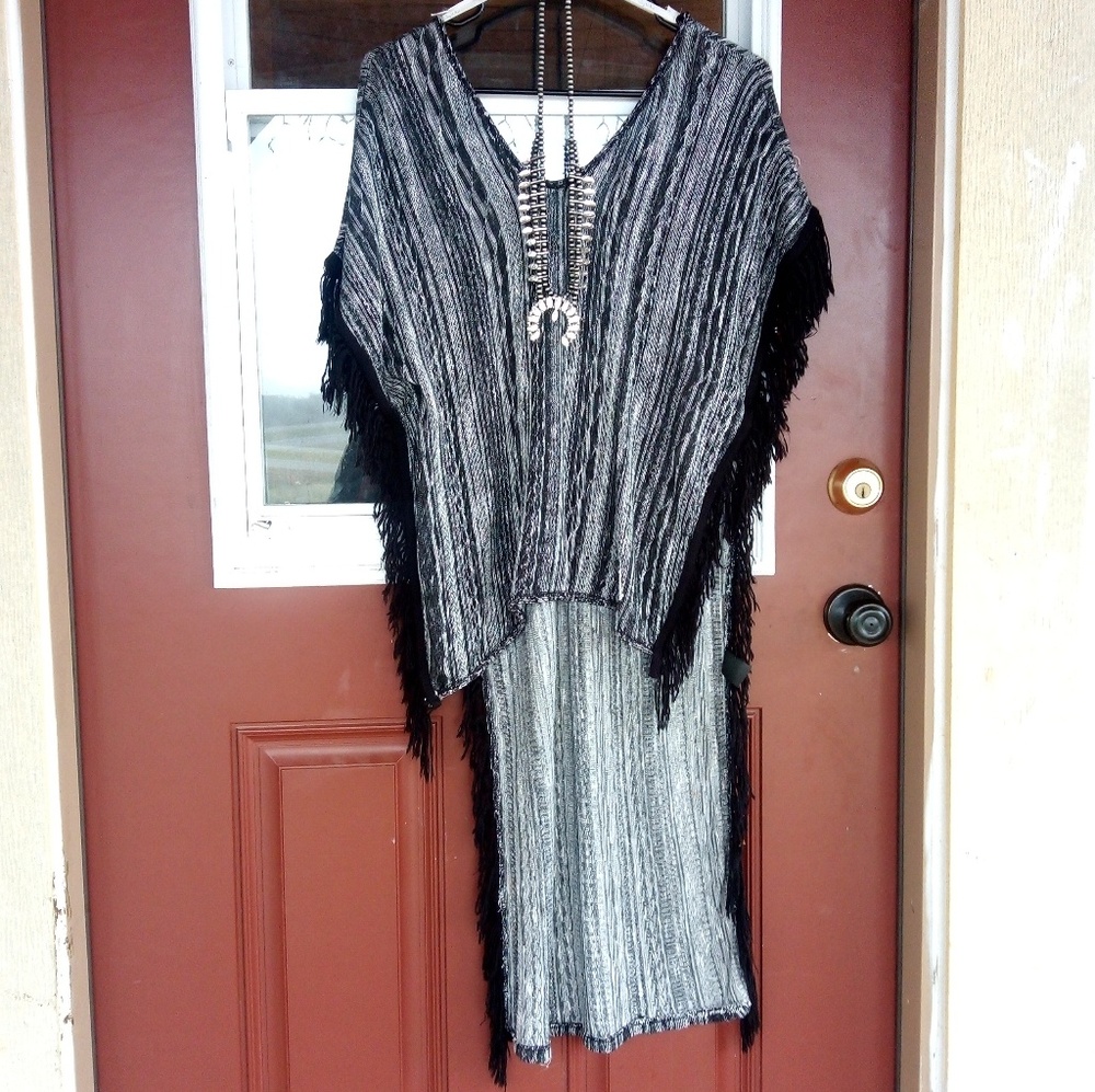 Fringy long top